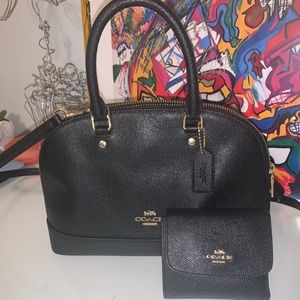 COACH Purse & Wallet
